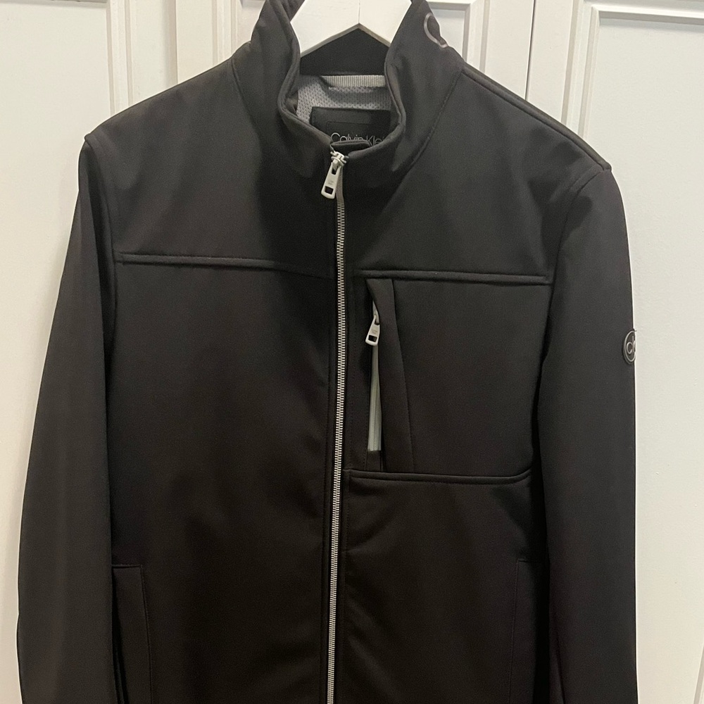 Calvin Klein Regular Fit Soft Shell Jacket - Picture 4 of 6